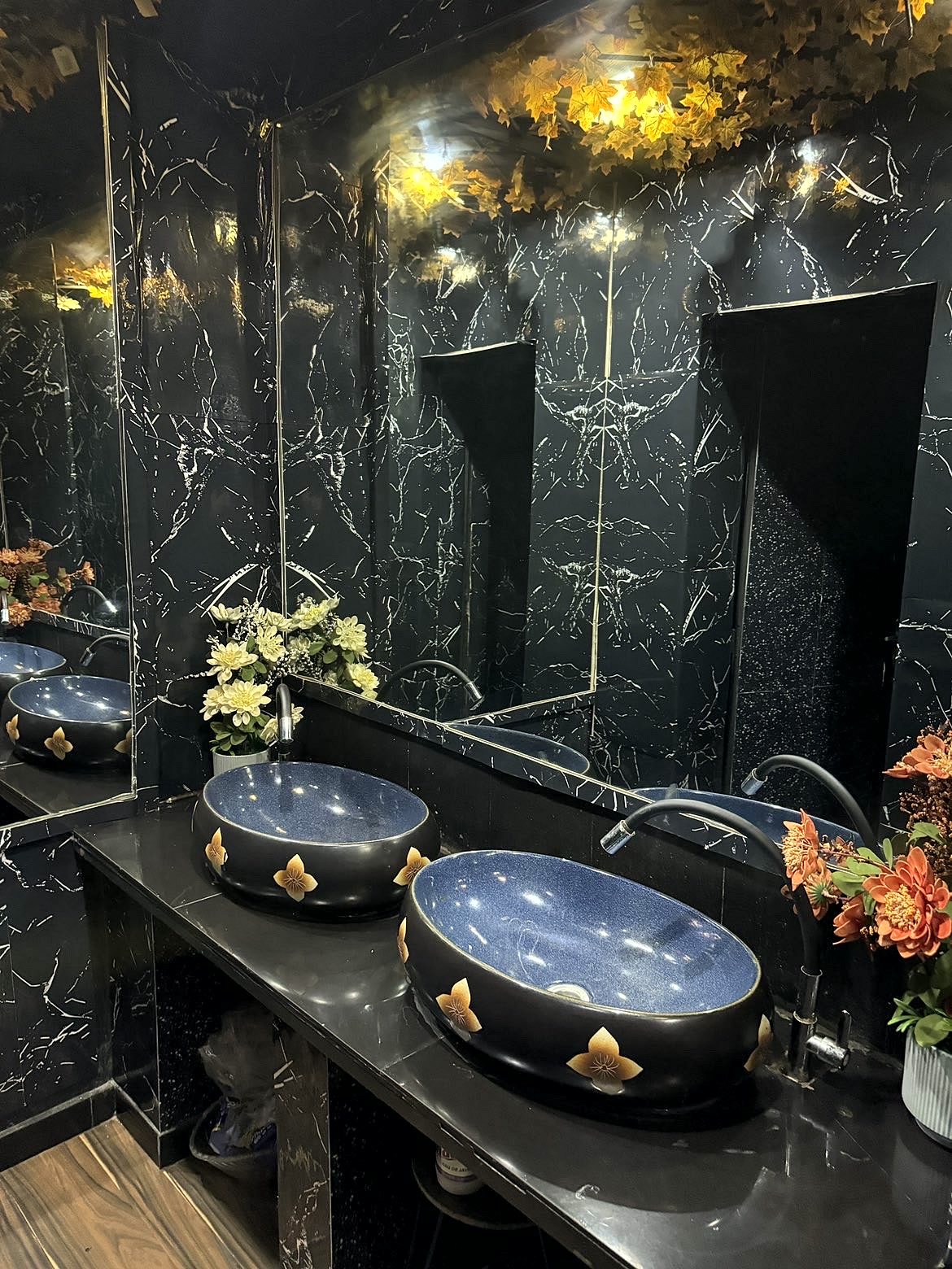Le Club Carré Vip — 9